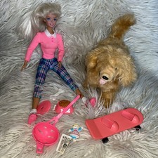 Mattel Barbie And Ginger The Dog Skateboard Articulated doll Playset (H)