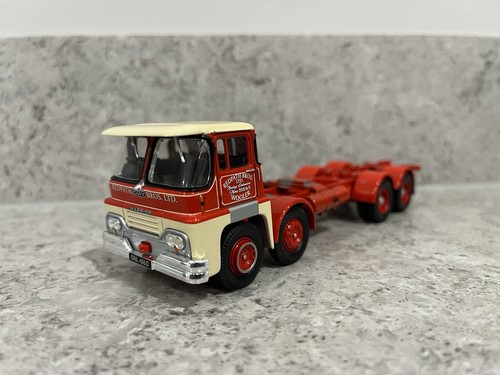Corgi guy warrior 8 wheel - corgi,