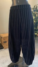 Crea Concept Black Velvet