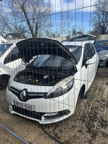 2012 renault scenic diesel - 2012,