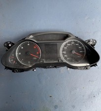 AUDI A4 B8 2.0 TDI SPEEDOMETER