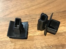 Ford Cortina MK5 New bumper end cal clips x2