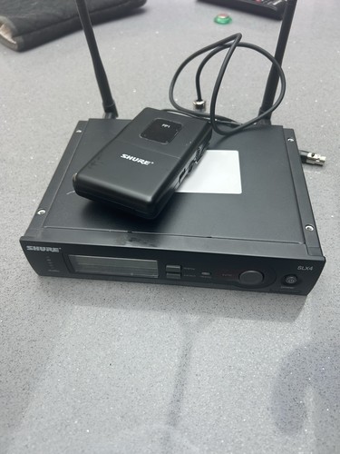 Shure wireless guitar system - guitar,