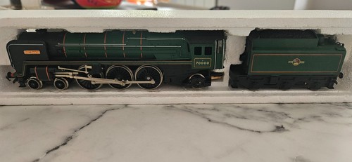 Hornby 063 brittania - hornby, r