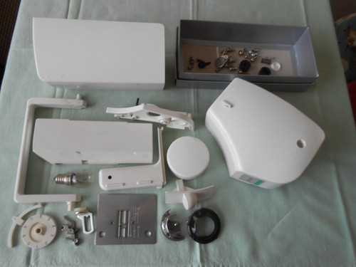 Toyota sewing machine - machine, rs2000