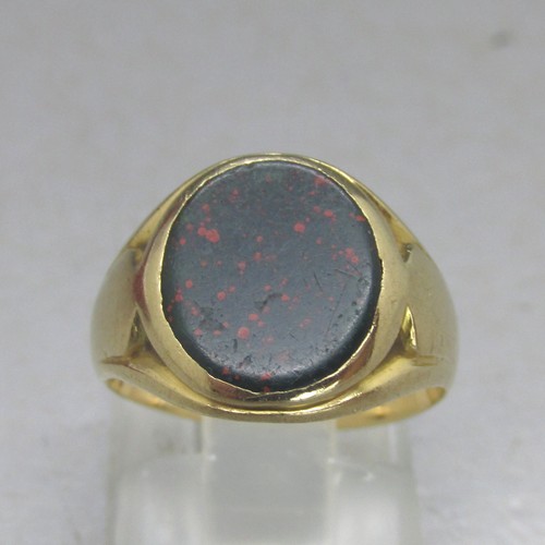 Vintage gentlemans solid 18ct - solid,