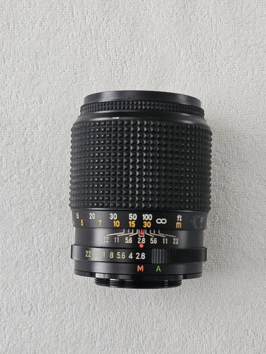 Mitakon auto 135mm - auto,