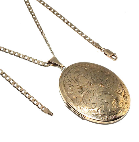Ladies large oval 9ct - , yellow