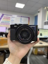 Sony Cyber-shot DSC-RX1 24MP