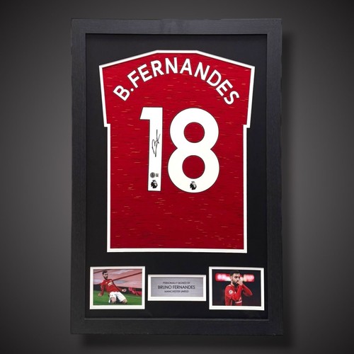 Bruno fernandes hand - fernandes, signed