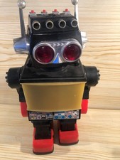Vintage 1980’s Kamco Robot