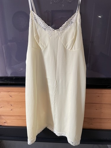 1970s vintage nylon - nylon, slip