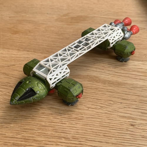Dinky space 1999 eagle - dinky,