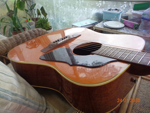 Wide neck acoustic guitar - wide,