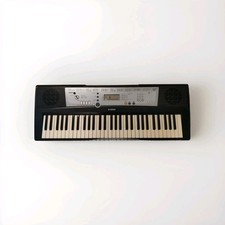 Yamaha YPT-200 Portable Electronic Keyboard