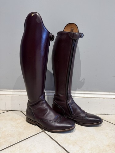 Petrie sublime women riding - sublime,