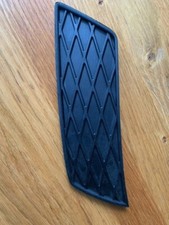 Ford Mondeo ST 220 Bumper trim