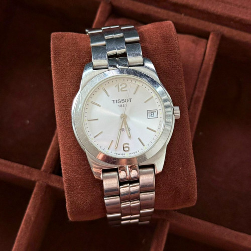Tissot women s quartz - 50,