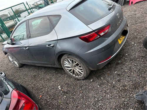 Breaking seat leon - seat,