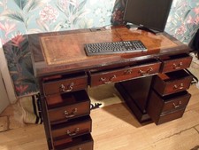 Antique Leather Top Georgian-Style Mahogany Pedestal Desk