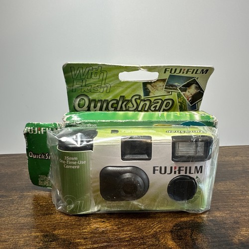 Fujifilm flash quicksnap 35mm - fujifilm,