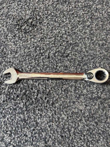 Blue point snap on ratchet - point,
