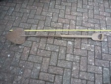 A Vintage Turfing Spade with