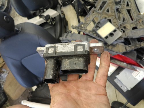 Gx73 12b533 oem jaguar - ,