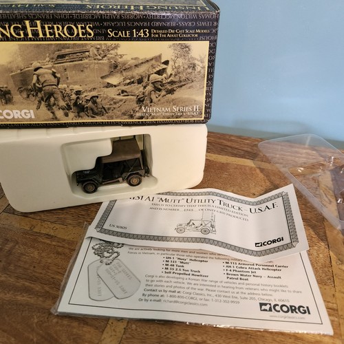 Corgi unsung heroes m151 - corgi,
