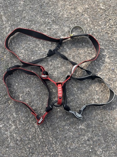 Used dmm brenin climbing - used,