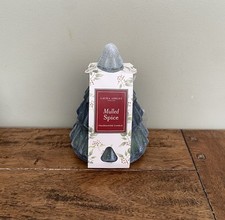 LAURA ASHLEY Candle Mulled