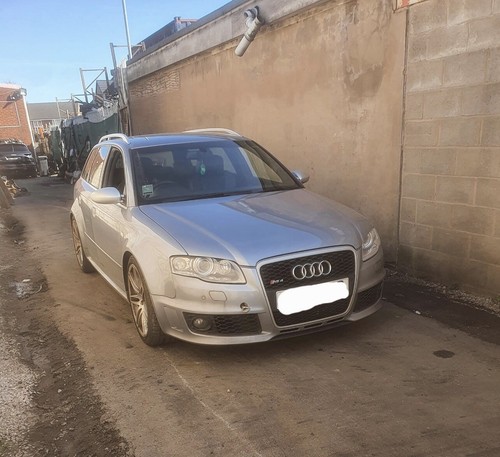 Audi rs4 avant breaking - audi,