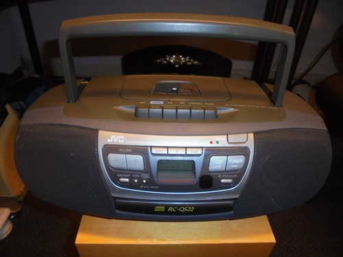Jvc qs22 portable player - portable, cd
