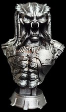 Mini Predator Bust 15cm Statue
