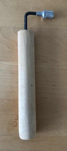 Wooden handle tuner - ,