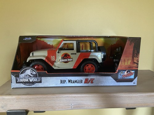 Jurassic park world jeep jada - jeep,