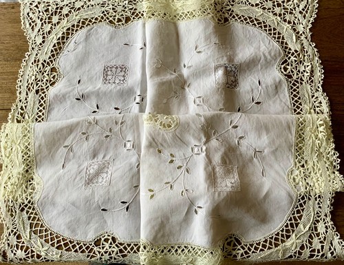 Vintage linen and lace - linen,