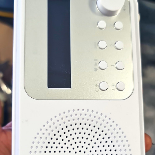 Sharp portable radio - am/fm,