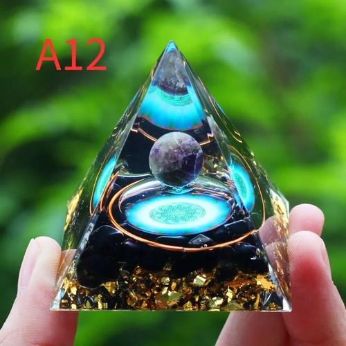 Orgonite pyramid amethyst - pyramid,