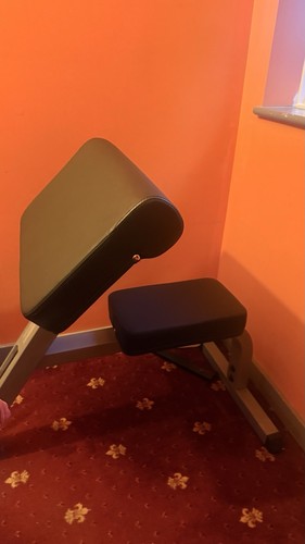 Preacher curl bench adjustable - curl,