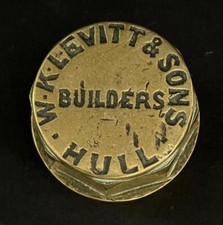 W K LEVITT & SON HORSE DRAWN