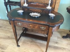 BEAUTIFUL ANTIQUE EDWARDIAN INLAID ROSEWOOD WRITING TABLE / DESK , CIRCA 1900.