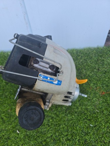 Ryobi plt 3043ye 30cc petrol - 30cc,
