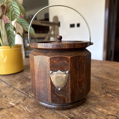 Vintage oak chrome - &,