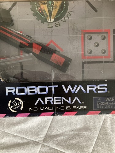 Robot wars arena - wars, complete