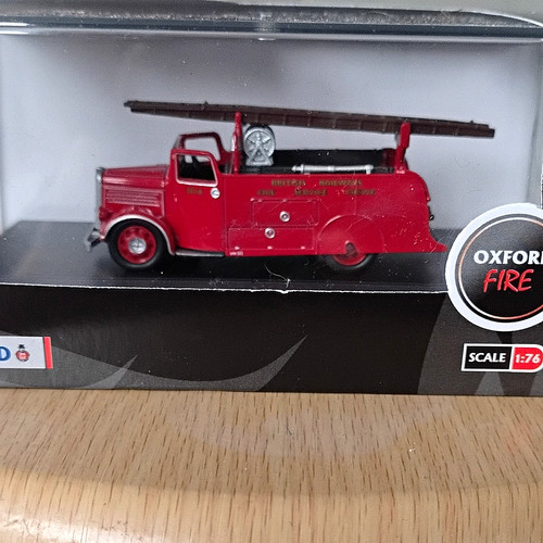Oxford diecast dennis - dennis, light