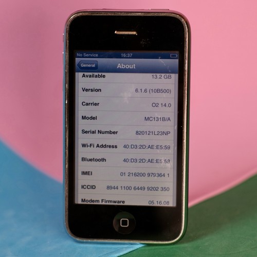 Retro apple iphone 3gs black - apple,