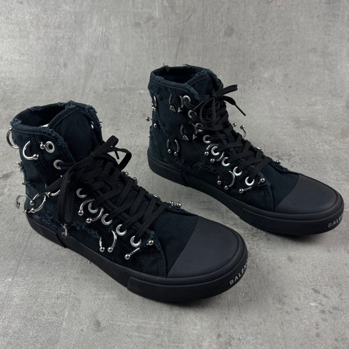 Balenciaga piercing paris - balenciaga,