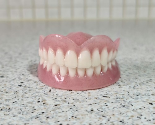 New dentures false - new, dentures/false
