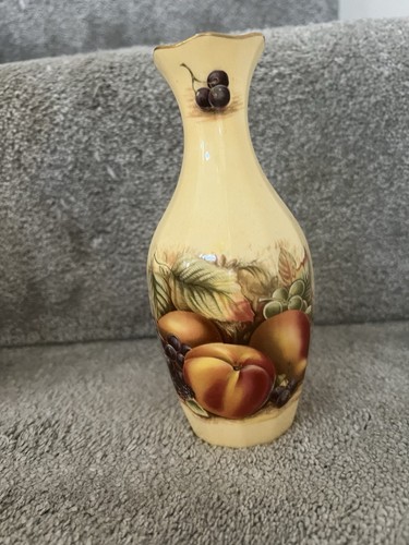 Vintage lovely aynsley orchard - lovely,